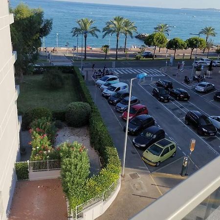 Appartement 6 Personnes Face A La Mer Cagnes-sur-Mer Bagian luar foto